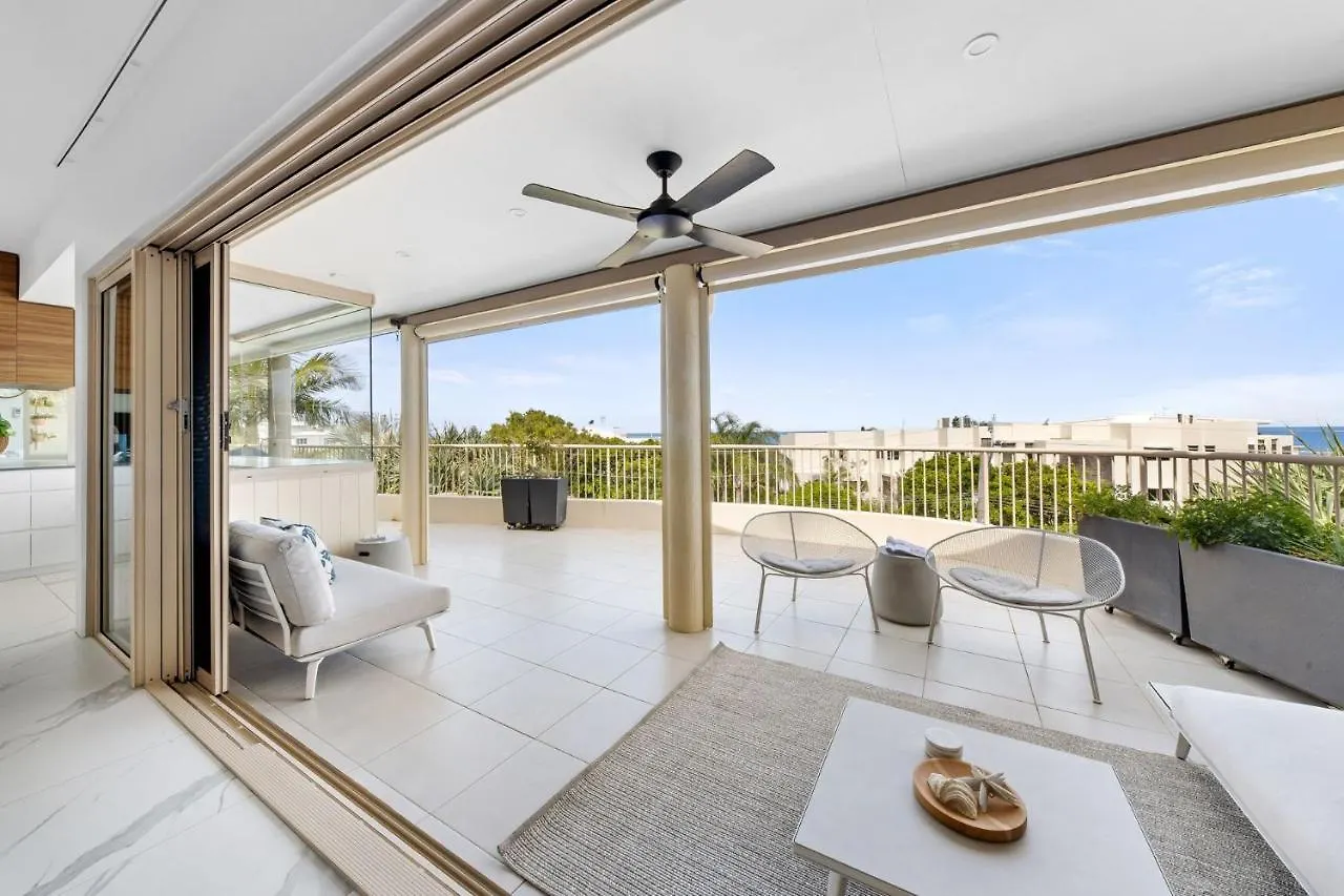 8 Nereus 2 Bedroom Stunning Apartment In The Heart Of Sunshine Beach 5 Mins To Noosa