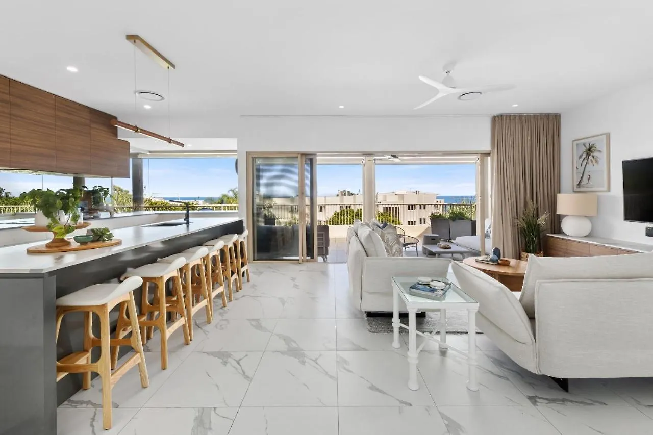 8 Nereus 2 Bedroom Stunning Apartment In The Heart Of Sunshine Beach 5 Mins To Noosa